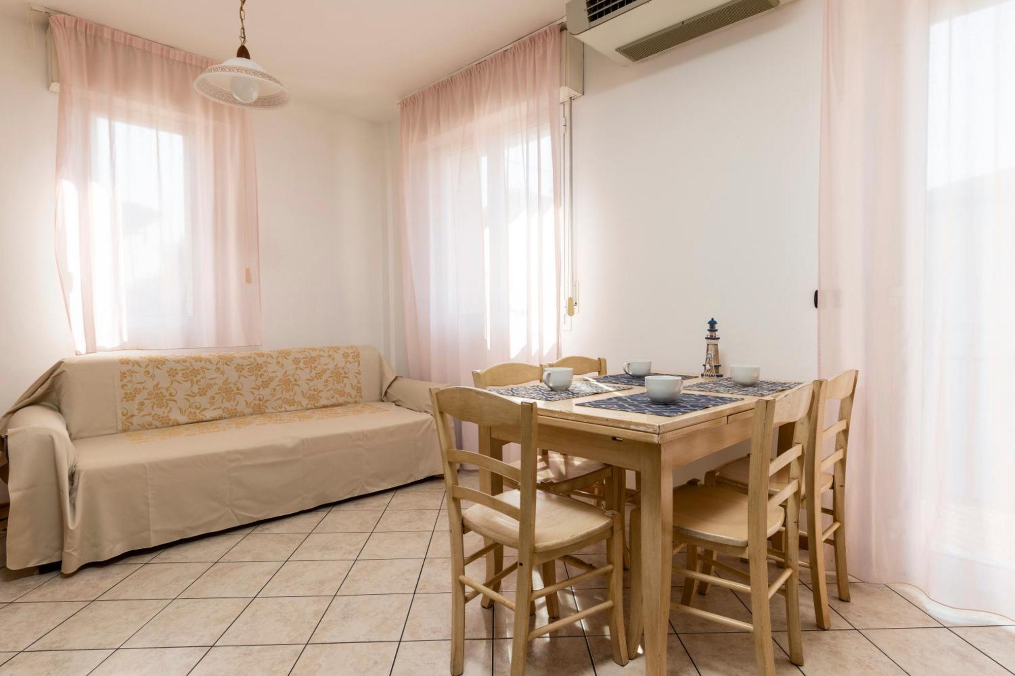 Residence Tre Trilo&Suites Rimini Bagian luar foto
