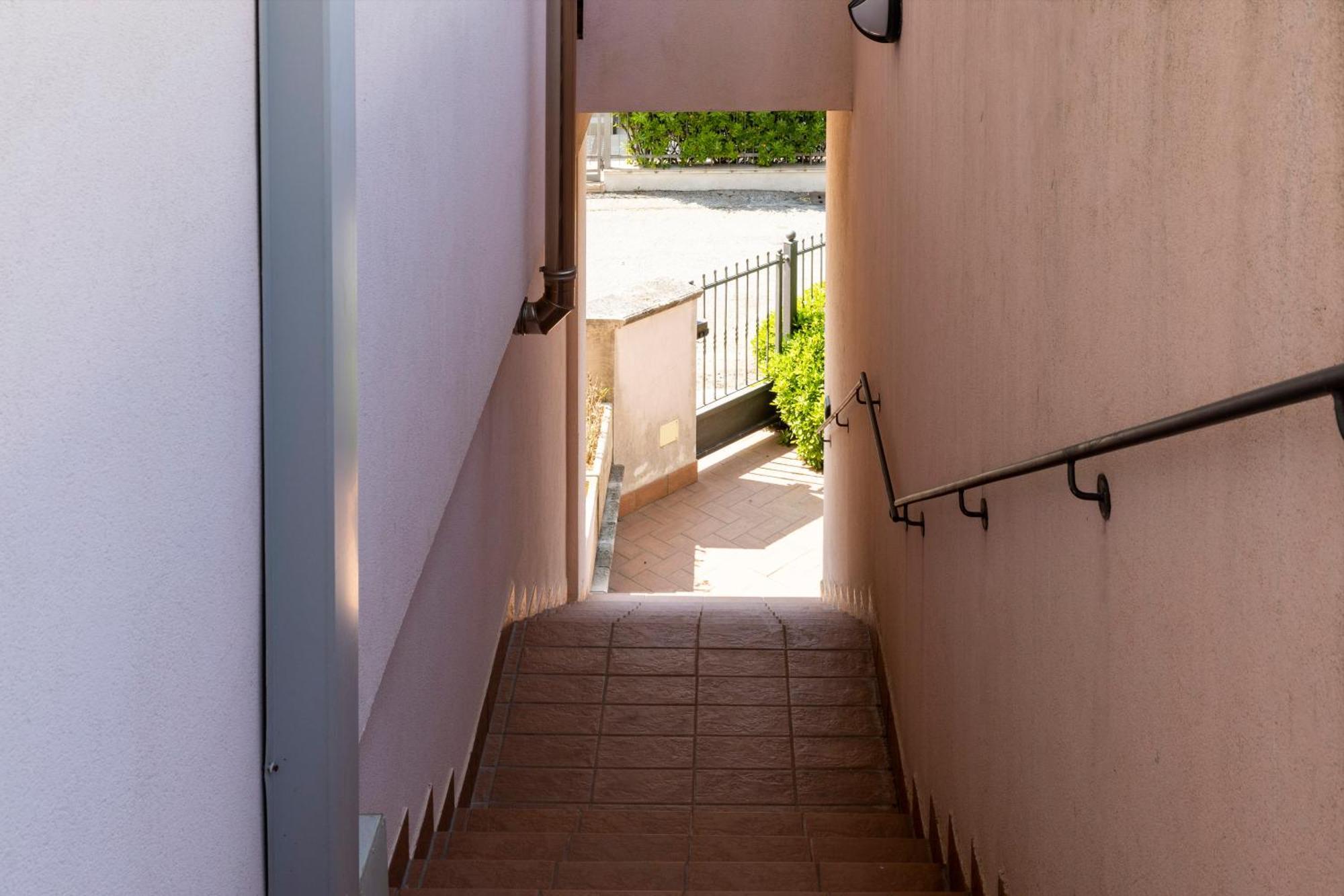 Residence Tre Trilo&Suites Rimini Bagian luar foto