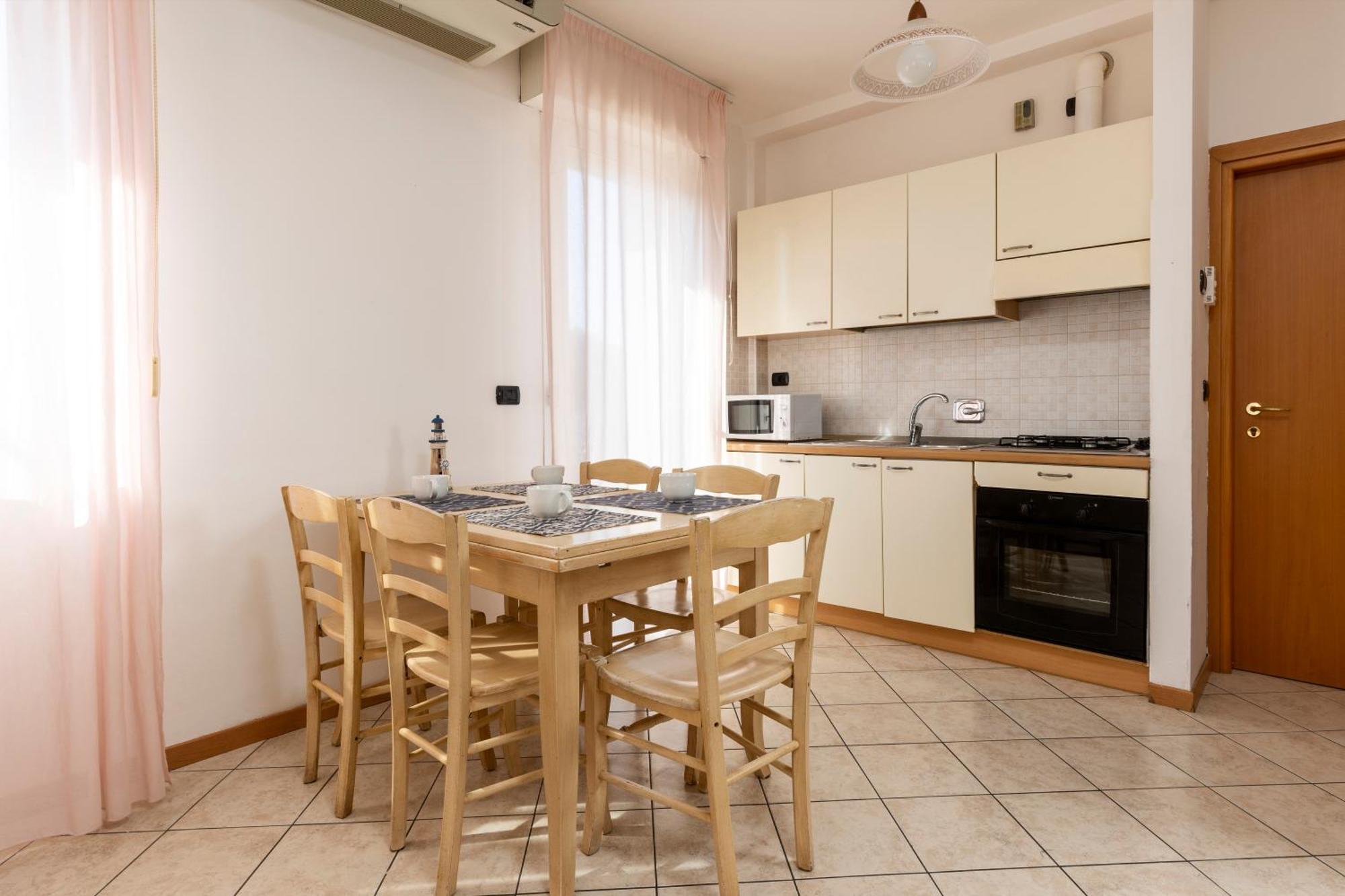 Residence Tre Trilo&Suites Rimini Bagian luar foto