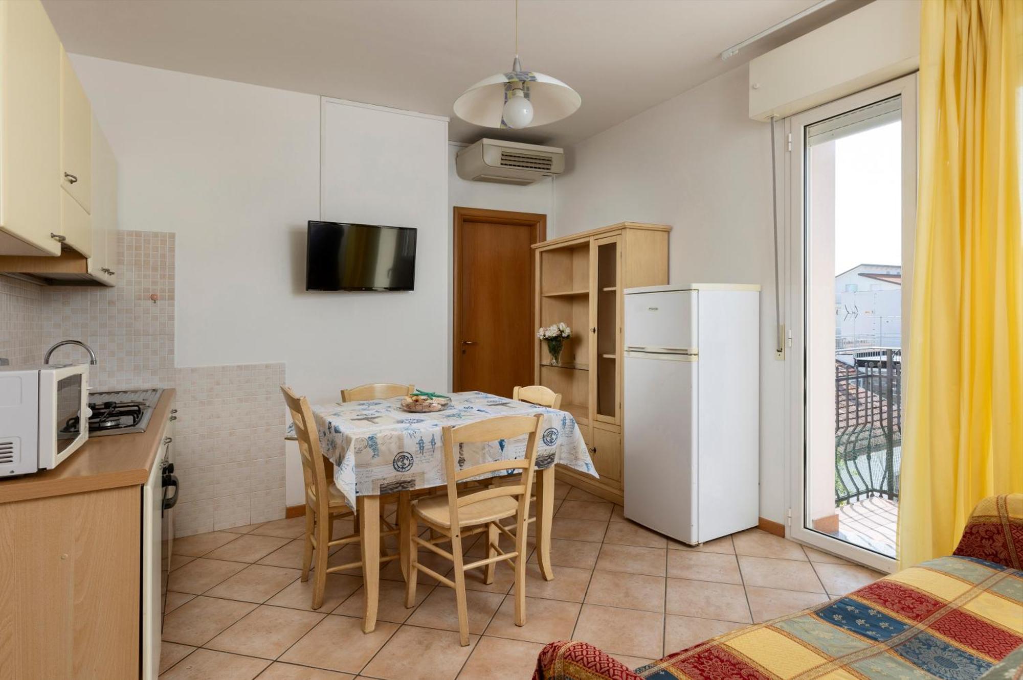 Residence Tre Trilo&Suites Rimini Bagian luar foto