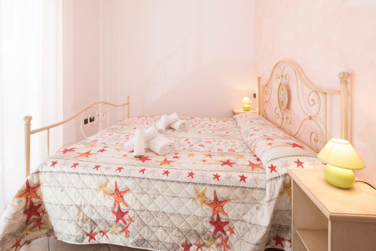 Residence Tre Trilo&Suites Rimini Bagian luar foto